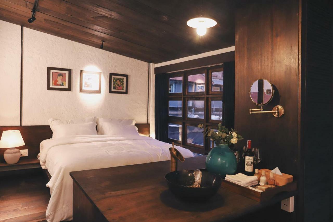 Secret Cottage Boutique Hotel Ho Chi Minh City Exterior photo