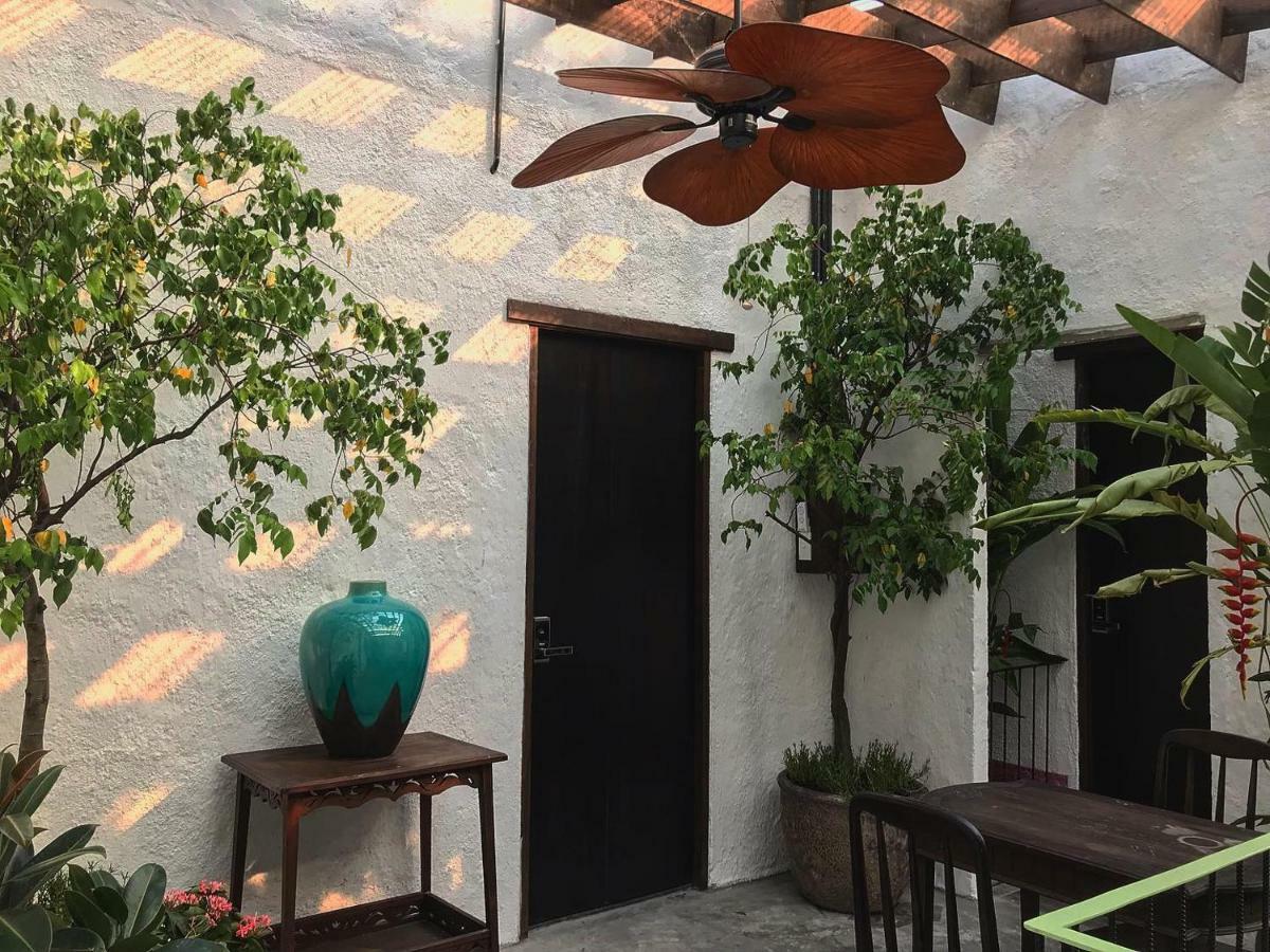 Secret Cottage Boutique Hotel Ho Chi Minh City Exterior photo